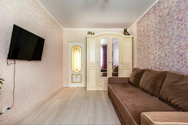 2-к квартира, 70 кв.м.
