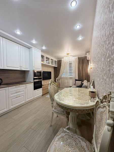 2 комнатная квартира площадью 65.4 м² за 12500000 рублей