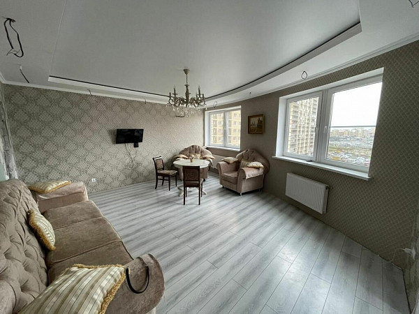 2-к квартира, 70 кв.м.