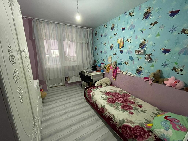 2-к квартира, 70 кв.м.