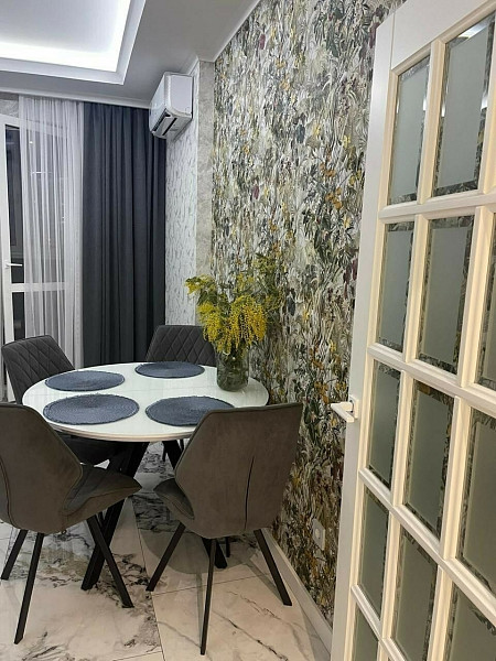 2-к квартира, 65 кв.м.
