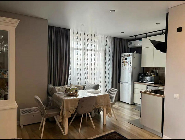 2 комнатная квартира площадью 71 м² за 8300000 рублей