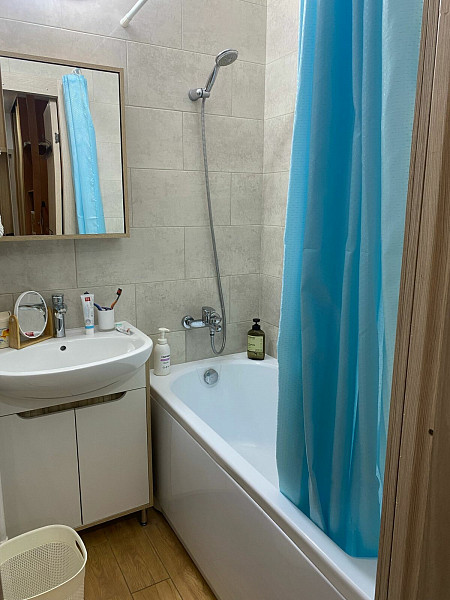 2-к квартира, 49 кв.м.